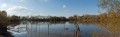 Panoramatický pohled na hladinu a břehy Velkého morkovického rybníku
