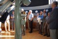Účastníci exkurze v budově odborného pracoviště Hvězdárny Valašské Meziříčí