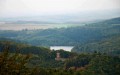 Z Kazatelny je výhled na hrad Cimburk a přehradu Koryčany