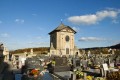 Barokní hřbitov ve Střílkách - pohled na hrobku